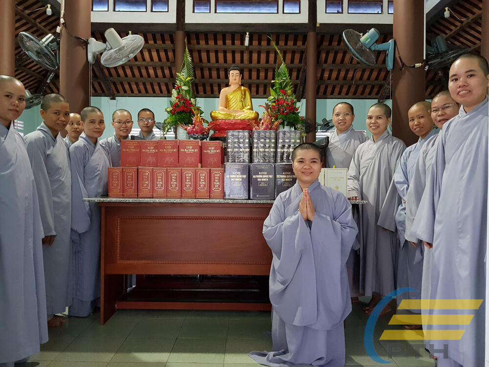 Ấn Tống Kinh Sách Học Viện Phật Giáo Việt Nam Huế lần 10
